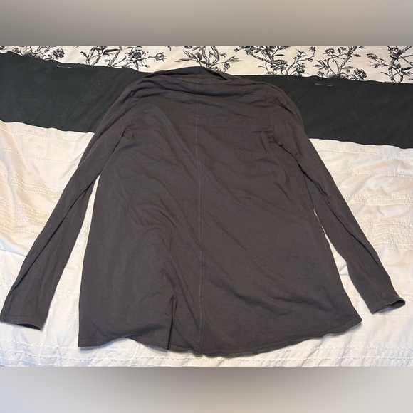 Women’s size medium The Northface open top - Picture 2 of 5